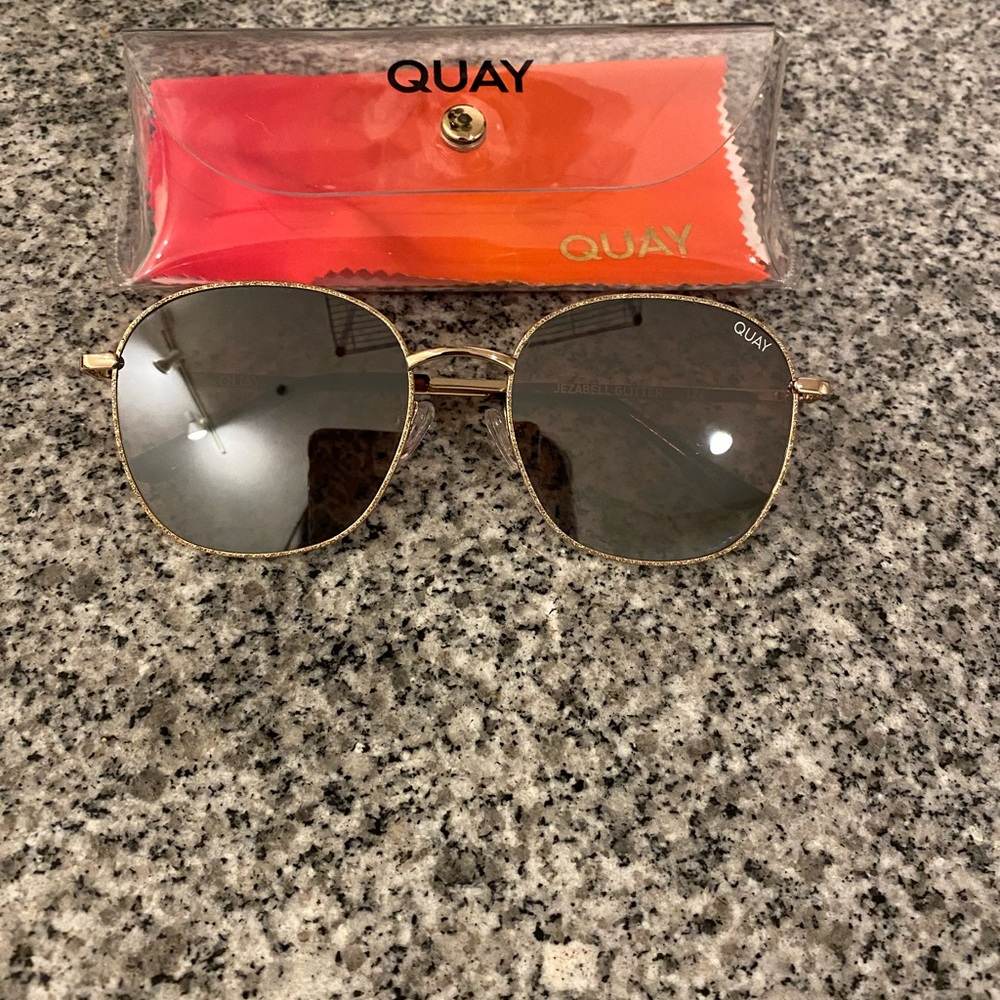 Quay Jezabell 58mm oversized sunglasses